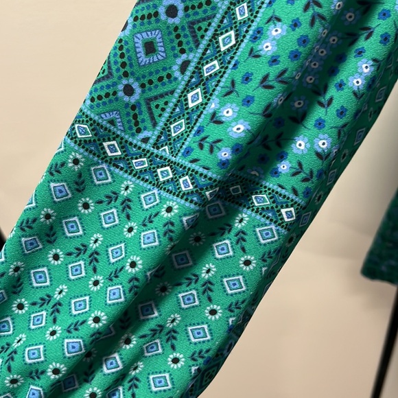 Loft Blouse - Picture 3 of 4